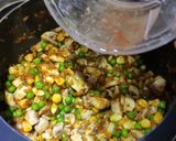 विंटर स्पेशल मशरुमकॉर्न सब्जी (Winter special mushroom corn sabzi recipe in Hindi) रेसिपी चरण 7 फोटो
