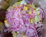 Foto del paso 7 de la receta: Ensalada básica de patatas con trozos de atún rojo en conservas