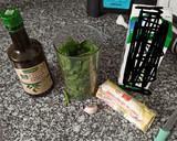 Foto del paso 1 de la receta: Pesto de espinacas