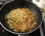 Foto del paso 4 de la receta: Cena a las disparadas para parar el ragú