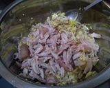 Foto langkah ke 4 dari resep Pepes Tahu Mix Ayam Suwir & Toge.