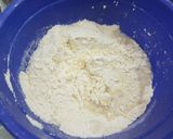 Foto langkah ke 3 dari resep Roti isi Cokelat.