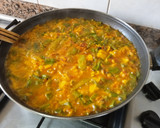 Foto del paso 7 de la receta: Paella de marisco congelado