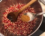 Fahéjas-gránátalmás csirkemell ☀️ebéd☀️ recept fázis 1 fotója