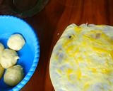 Foto langkah ke 3 dari resep Roti Maryam | Canai | Paratha Gurih Lembut Berlapis Anti Gagal.