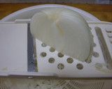 A picture of step 1 of Sliced Onion with Umeboshi.