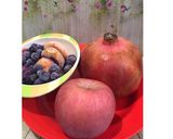 Foto langkah ke 2 dari resep Diet Juice Blueberry Tamarillo Apple Pomegranate.