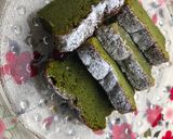 A picture of step 10 of White Chocolate and Matcha Soft Cake.