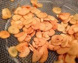 A picture of step 10 of Garlic Chips and Garlic Oil.