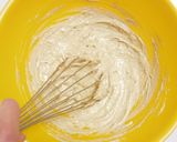 A picture of step 2 of Brown Sugar Cupcakes.