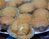 Foto langkah ke 8 dari resep Kue Muffin isi Keju.