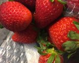 Foto del paso 1 de la receta Merienda de fresas, plátano y yogur de coco🍌 🍓 🥥