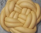 Foto langkah ke 6 dari resep Challah Bread - Braided bread.