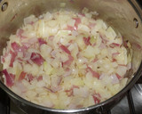 Foto del paso 1 de la receta: Empanadas de chupe de centolla con camarones