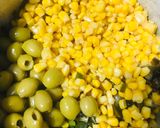 Foto del paso 2 de la receta: TARTELETAS DE 🌽HUMITA🌽Y VERDEOS 🤩😋🌽👏