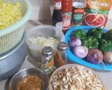 A picture of step 1 of Veggie chicken maccronni.