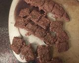 A picture of step 4 of Cheese burger salad.