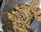 A picture of step 11 of Peanut Butter Muesli Bars.