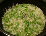 Foto del paso 3 de la receta: Arroz caldoso de alitas de pollo, en salsa de ali oli de ajo y perejil