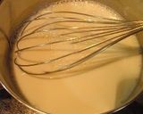 A picture of step 1 of Bavarois.