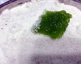 A picture of step 3 of Steam Tapioca Pearl And Coconut /Kuih Sago.