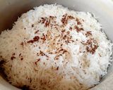 A picture of step 2 of Cumin Rice 🍚🤗.