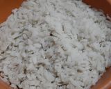 A picture of step 1 of Kande pohe.