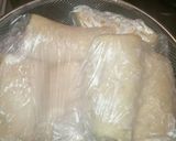 Foto langkah ke 8 dari resep Egg Chicken Roll.