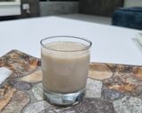 A picture of step 2 of Sapodilla thick shake.