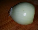A picture of step 2 of Iz's Diced Onion Trick.