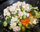 A picture of step 3 of Crab & Corn Chopsuey.