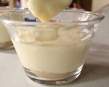 Foto del paso 8 de la receta: Vasitos de cheesecake con fresas