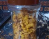 A picture of step 1 of Boondi dahi bara.