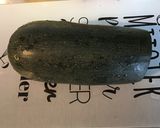 Une image de l'étape 2 de Salade de pâtes marinée aux tomates, concombre, courgette, oignon de roscoff et Lonzo.