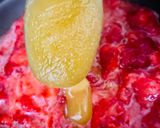 Foto del paso 2 de la receta: POSTRE DE FRUTILLAS Y ARÁNDANOS 🍓🫐🍓🫐🍧