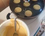 Foto langkah ke 3 dari resep 5. Bolu panggang mini.