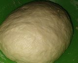 Foto del paso 4 de la receta: Medialunas de Manteca sin Hojaldre