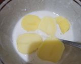 Foto langkah ke 1 dari resep Kentang goreng tepung.
