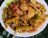 A picture of step 5 of Mahura(mixed vegetable curry).
