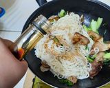 豬耳朵炒麵的食譜步驟3照片