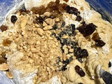 Rosca de Pascua con frutos secos