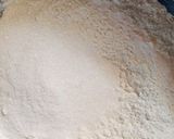 A picture of step 3 of Fried croissant.