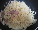 A picture of step 6 of Easy Carbonara with Processed Cheese.