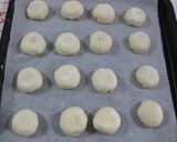 A picture of step 5 of My Original Adzuki Doughnut Holes.
