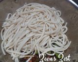A picture of step 2 of Udon and Veg.
