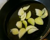 A picture of step 2 of Firefly Squid Ajillo.