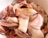 Hình bước làm 1 của món Hủ Tiếu Xào Mực Ống & Cải Ngọt