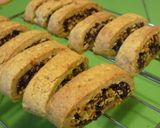 A picture of step 9 of Macrobiotic Raisin Sandwich Cookies.