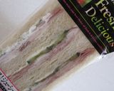A picture of step 8 of Juicy Sandwich with Ham & Cucumbers.