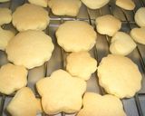 A picture of step 9 of Easy Pancake Mix Cookies.